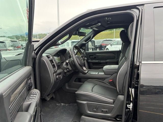 2026 RAM Ram 3500 RAM 3500 LIMITED CREW CAB 4X4 8' BOX