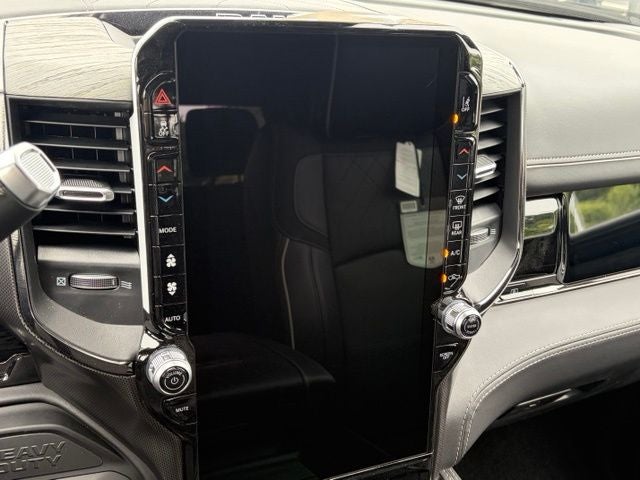 2026 RAM Ram 3500 RAM 3500 LIMITED CREW CAB 4X4 8' BOX