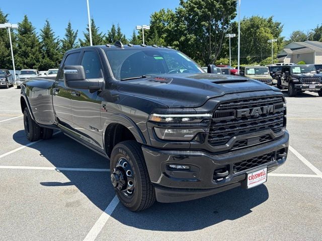 2026 RAM Ram 3500 RAM 3500 LIMITED CREW CAB 4X4 8' BOX
