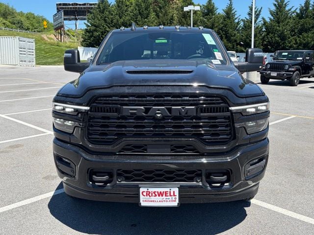 2026 RAM Ram 3500 RAM 3500 LIMITED CREW CAB 4X4 8' BOX