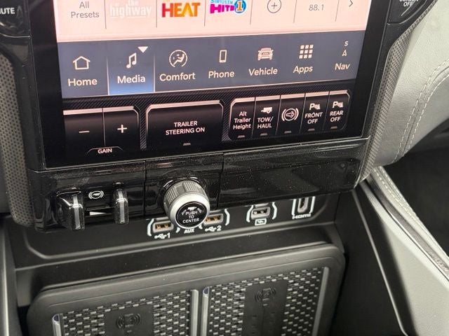 2026 RAM Ram 3500 RAM 3500 LIMITED CREW CAB 4X4 8' BOX