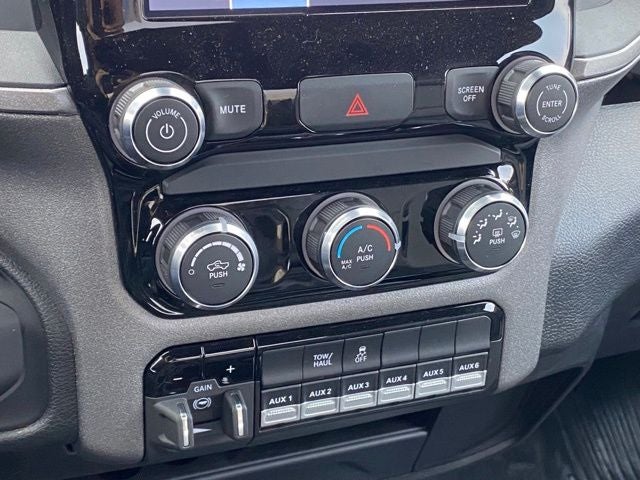 2026 RAM Ram 2500 RAM 2500 TRADESMAN REGULAR CAB 4X4 8' BOX