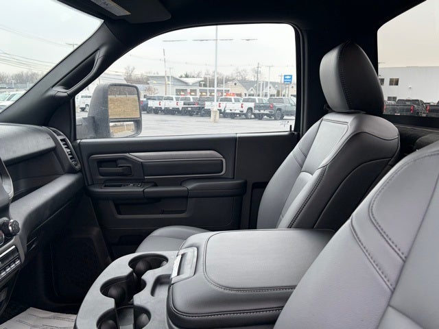 2024 RAM Ram 2500 RAM 2500 TRADESMAN REGULAR CAB 4X4 8' BOX