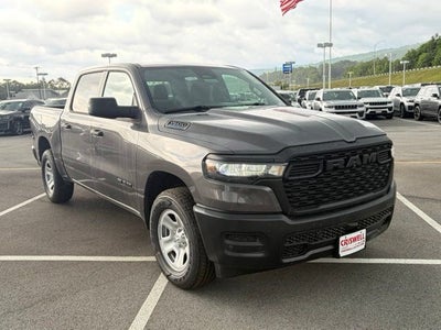 2026 RAM Ram 1500 RAM 1500 TRADESMAN CREW CAB 4X4 5'7' BOX
