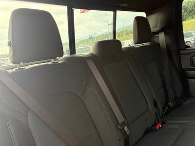 2026 RAM Ram 1500 RAM 1500 TRADESMAN CREW CAB 4X4 5'7' BOX