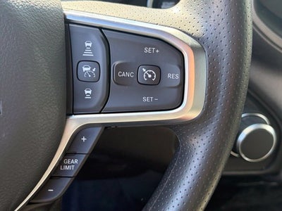 2027 RAM Ram 1500 RAM 1500 TRADESMAN CREW CAB 4X4 5'7' BOX