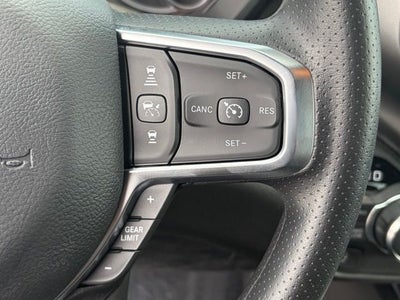 2026 RAM 1500 RAM 1500 EXPRESS CREW CAB 4X4 5'7' BOX
