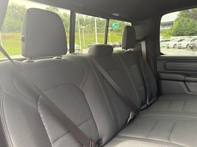2026 RAM 1500 RAM 1500 EXPRESS CREW CAB 4X4 5'7' BOX