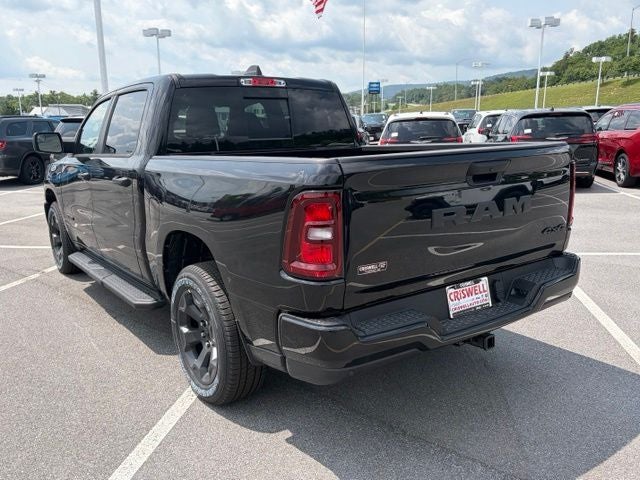 2026 RAM 1500 RAM 1500 EXPRESS CREW CAB 4X4 5'7' BOX