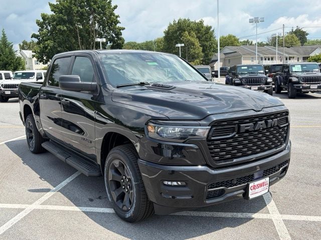 2026 RAM 1500 RAM 1500 EXPRESS CREW CAB 4X4 5'7' BOX