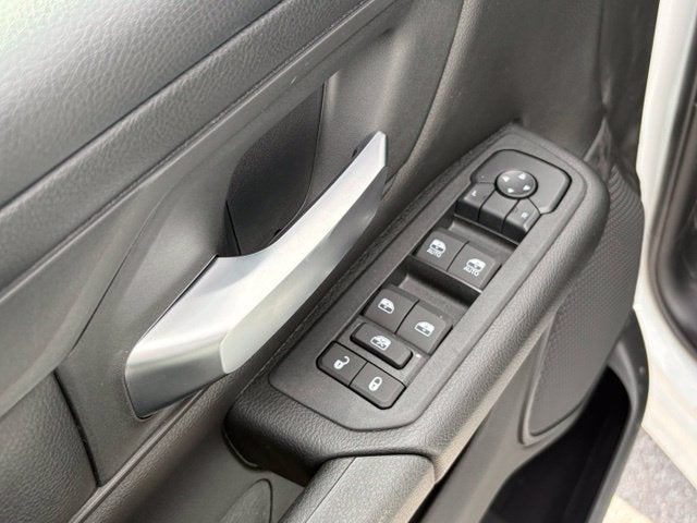 2027 RAM Ram 1500 RAM 1500 TRADESMAN CREW CAB 4X4 5'7' BOX