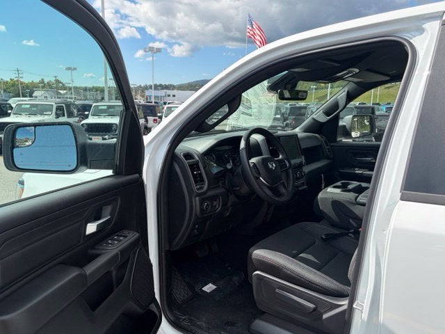 2027 RAM Ram 1500 RAM 1500 TRADESMAN CREW CAB 4X4 5'7' BOX