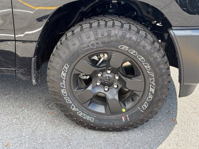 2027 RAM Ram 1500 RAM 1500 WARLOCK CREW CAB 4X4 5'7' BOX