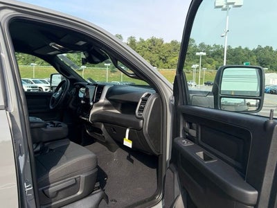 2026 RAM 2500 RAM 2500 TRADESMAN CREW CAB 4X4 6'4' BOX