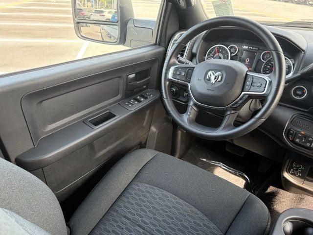 2026 RAM 2500 RAM 2500 TRADESMAN CREW CAB 4X4 6'4' BOX