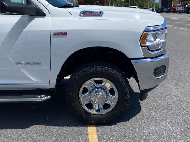 2022 RAM 2500 Tradesman Crew Cab 4x4 6'4' Box
