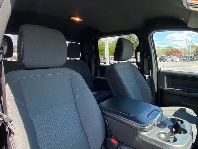 2022 RAM 2500 Tradesman Crew Cab 4x4 6'4' Box