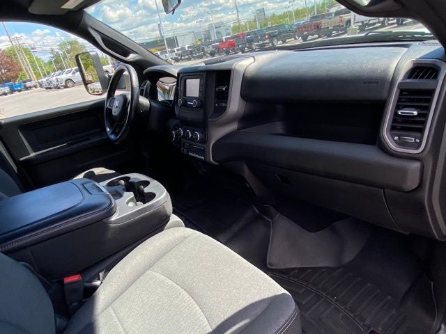 2022 RAM 2500 Tradesman Crew Cab 4x4 6'4' Box