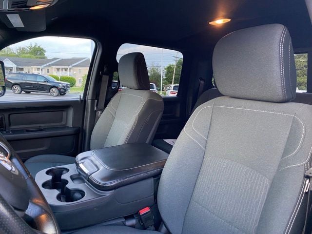 2022 RAM 2500 Tradesman Crew Cab 4x4 6'4' Box