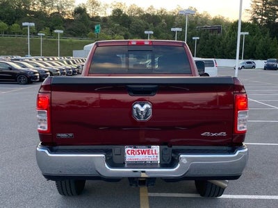 2022 RAM 2500 Tradesman Crew Cab 4x4 6'4' Box