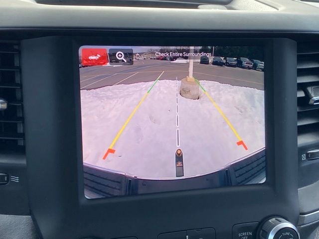 2022 RAM 2500 Tradesman Crew Cab 4x4 6'4' Box