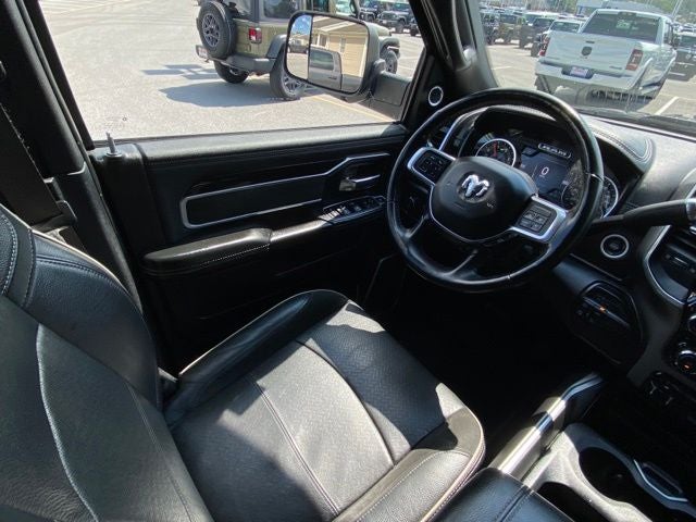 2020 RAM 2500 Laramie Crew Cab 4x4 6'4' Box