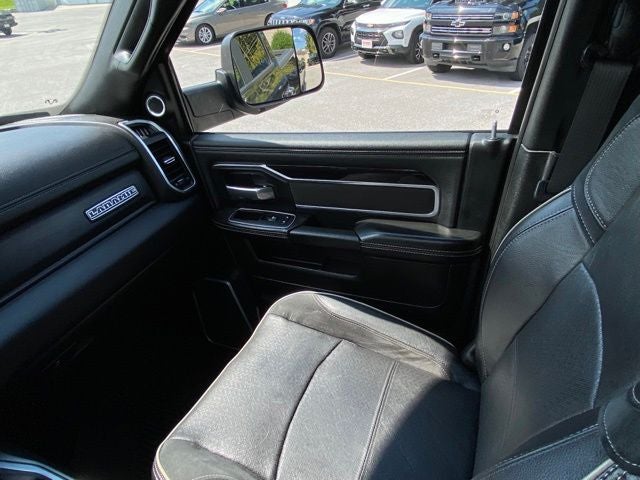 2020 RAM 2500 Laramie Crew Cab 4x4 6'4' Box