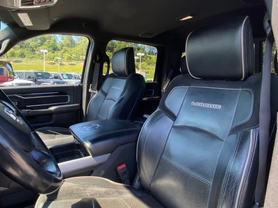 2022 RAM 2500 Laramie Crew Cab 4x4 6'4' Box