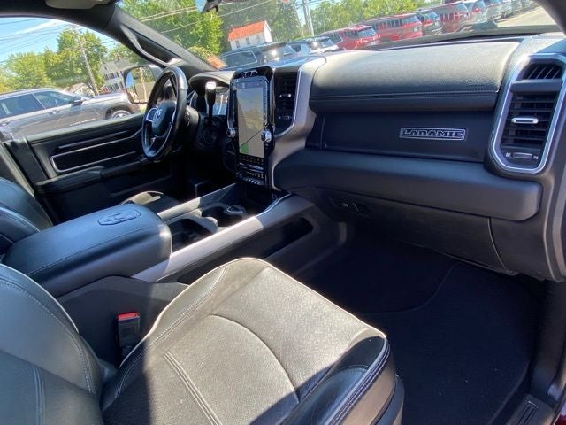 2022 RAM 2500 Laramie Crew Cab 4x4 6'4' Box