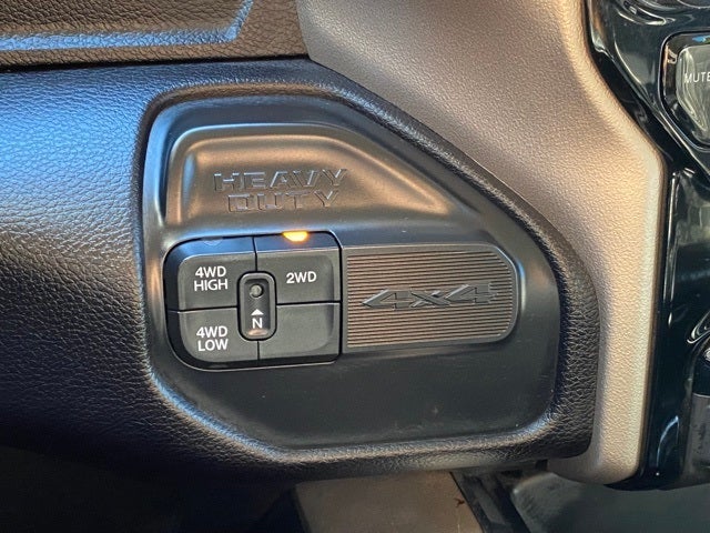 2022 RAM 2500 Laramie Crew Cab 4x4 6'4' Box