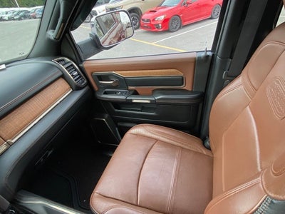 2019 RAM 2500 Longhorn Crew Cab 4x4 6'4' Box