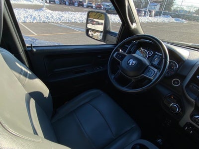 2024 RAM 2500 Tradesman Crew Cab 4x4 8' Box