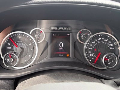 2027 RAM Ram 2500 RAM 2500 TRADESMAN CREW CAB 4X4 8' BOX