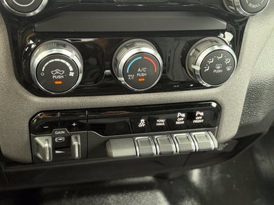 2027 RAM Ram 2500 RAM 2500 TRADESMAN CREW CAB 4X4 8' BOX