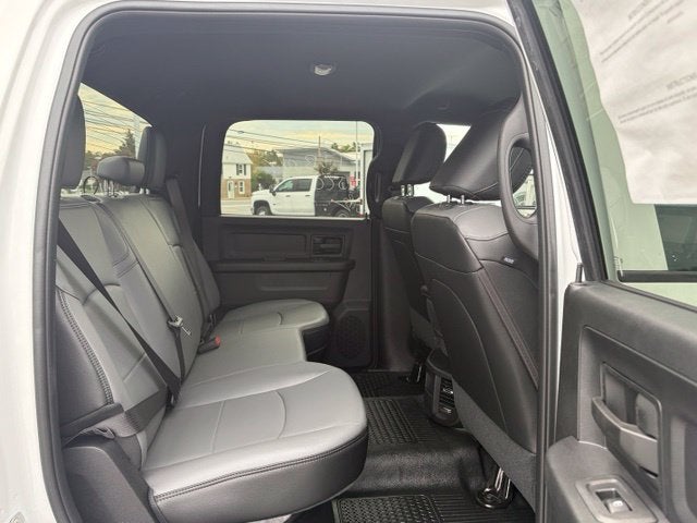 2027 RAM Ram 2500 RAM 2500 TRADESMAN CREW CAB 4X4 8' BOX