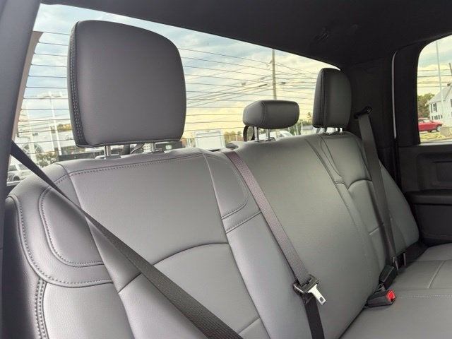 2027 RAM Ram 2500 RAM 2500 TRADESMAN CREW CAB 4X4 8' BOX