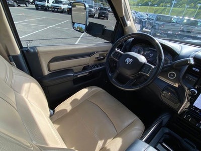 2022 RAM 2500 Limited Mega Cab 4x4 6'4' Box