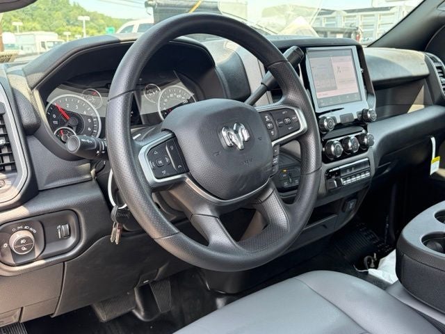 2026 RAM Ram 2500 RAM 2500 TRADESMAN REGULAR CAB 4X4 8' BOX