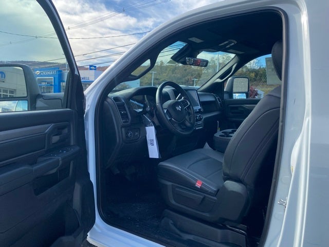 2026 RAM Ram 5500 Chassis Cab RAM 5500 TRADESMAN CHASSIS REGULAR CAB 4X4 60' CA