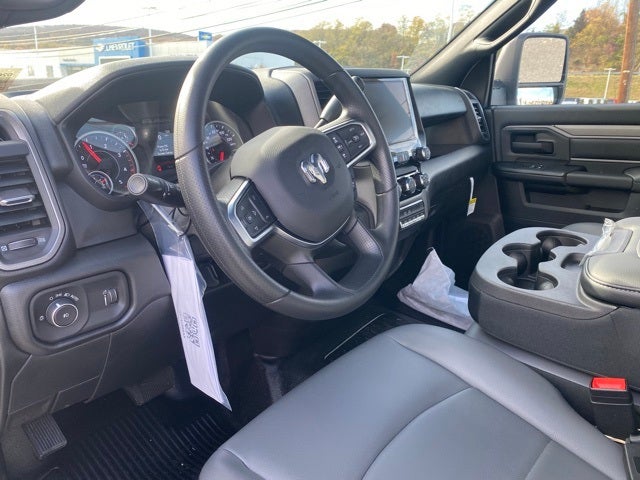 2026 RAM Ram 5500 Chassis Cab RAM 5500 TRADESMAN CHASSIS REGULAR CAB 4X4 60' CA