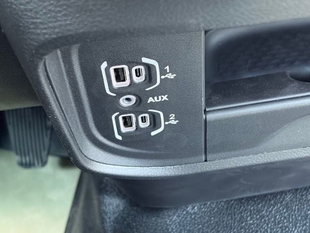 2026 RAM Ram 5500 Chassis Cab RAM 5500 TRADESMAN CHASSIS REGULAR CAB 4X4 60' CA