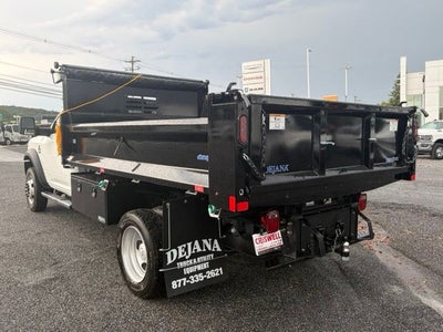 2026 RAM 5500 Chassis RAM 5500 TRADESMAN CHASSIS REGULAR CAB 4X4 84' CA