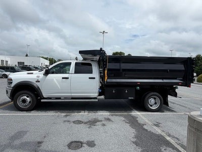 2026 RAM 5500 Chassis RAM 5500 TRADESMAN CHASSIS CREW CAB 4X4 84' CA