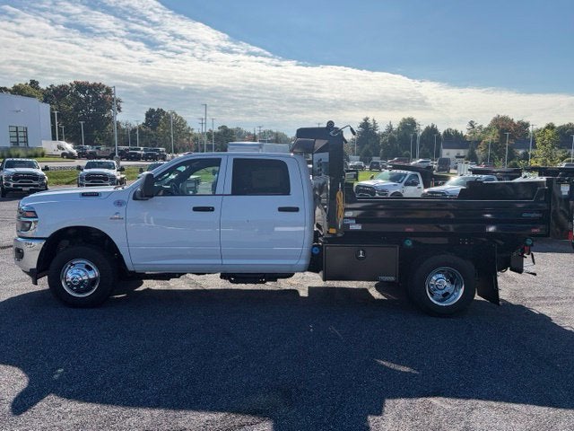 2026 RAM Ram 3500 Chassis Cab RAM 3500 TRADESMAN CREW CAB CHASSIS 4X4 60' CA