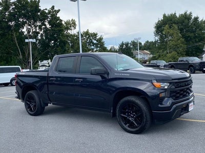 2023 Chevrolet Silverado 1500 4WD Crew Cab Short Bed Custom