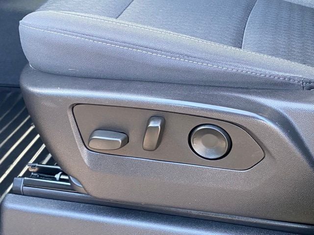 2022 Chevrolet Silverado 1500 4WD Crew Cab Short Bed Custom Trail Boss