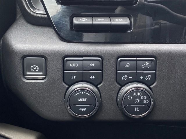 2023 Chevrolet Silverado 1500 4WD Crew Cab Short Bed ZR2