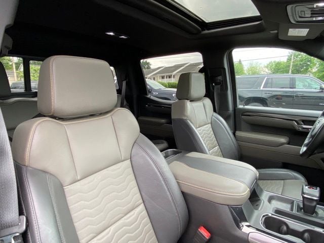 2023 Chevrolet Silverado 1500 4WD Crew Cab Short Bed ZR2