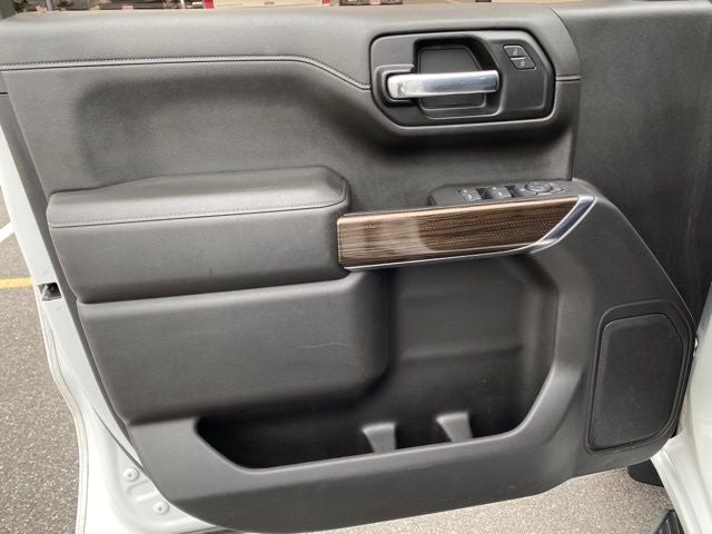 2021 Chevrolet Silverado 1500 4WD Crew Cab Short Bed LT