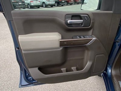 2021 Chevrolet Silverado 1500 4WD Crew Cab Short Bed RST